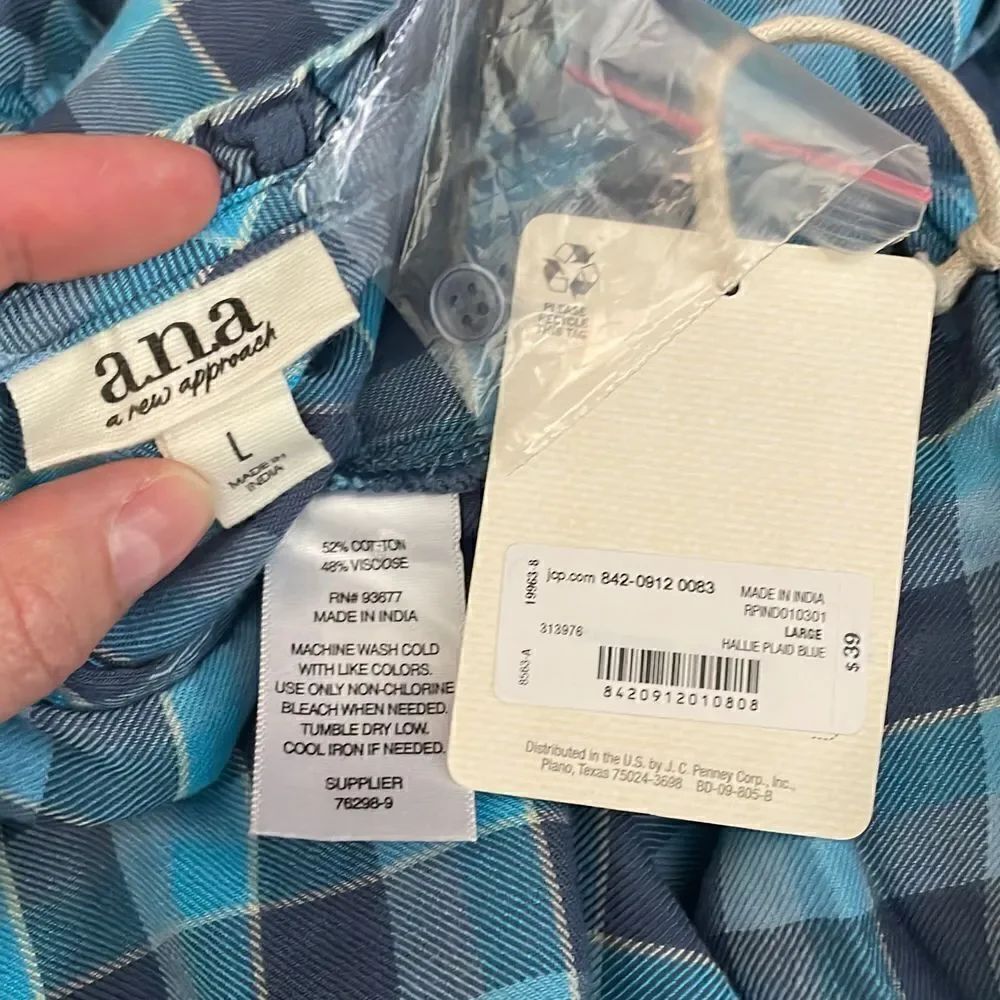 a.n.a NEW “Hallie” Blue Plaid Balloon Sleeve Ruffled Collar Pullover Top - Picture 4 of 5